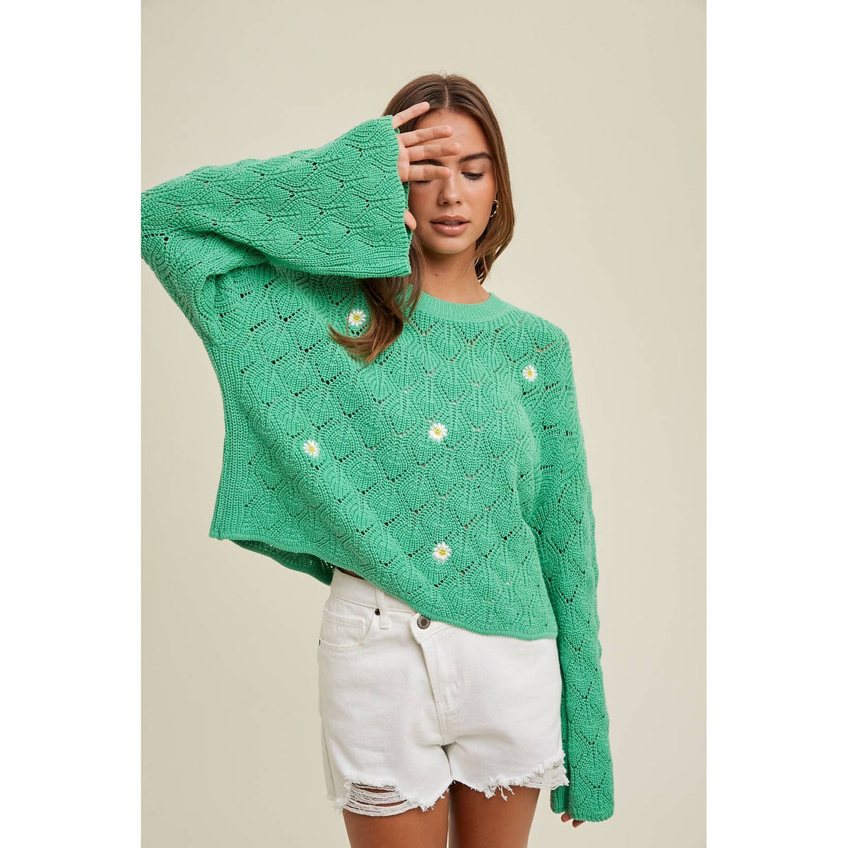 DAISY BELL SLEEVE SWEATER